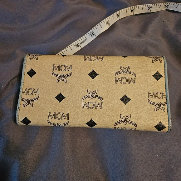 MCM Beige and Light Blue Women's Wallet Nwot - Picture 2 of 9